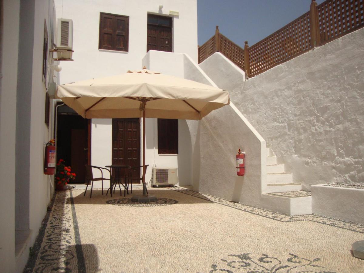 Sarris Studios & Apartments لينثوس المظهر الخارجي الصورة