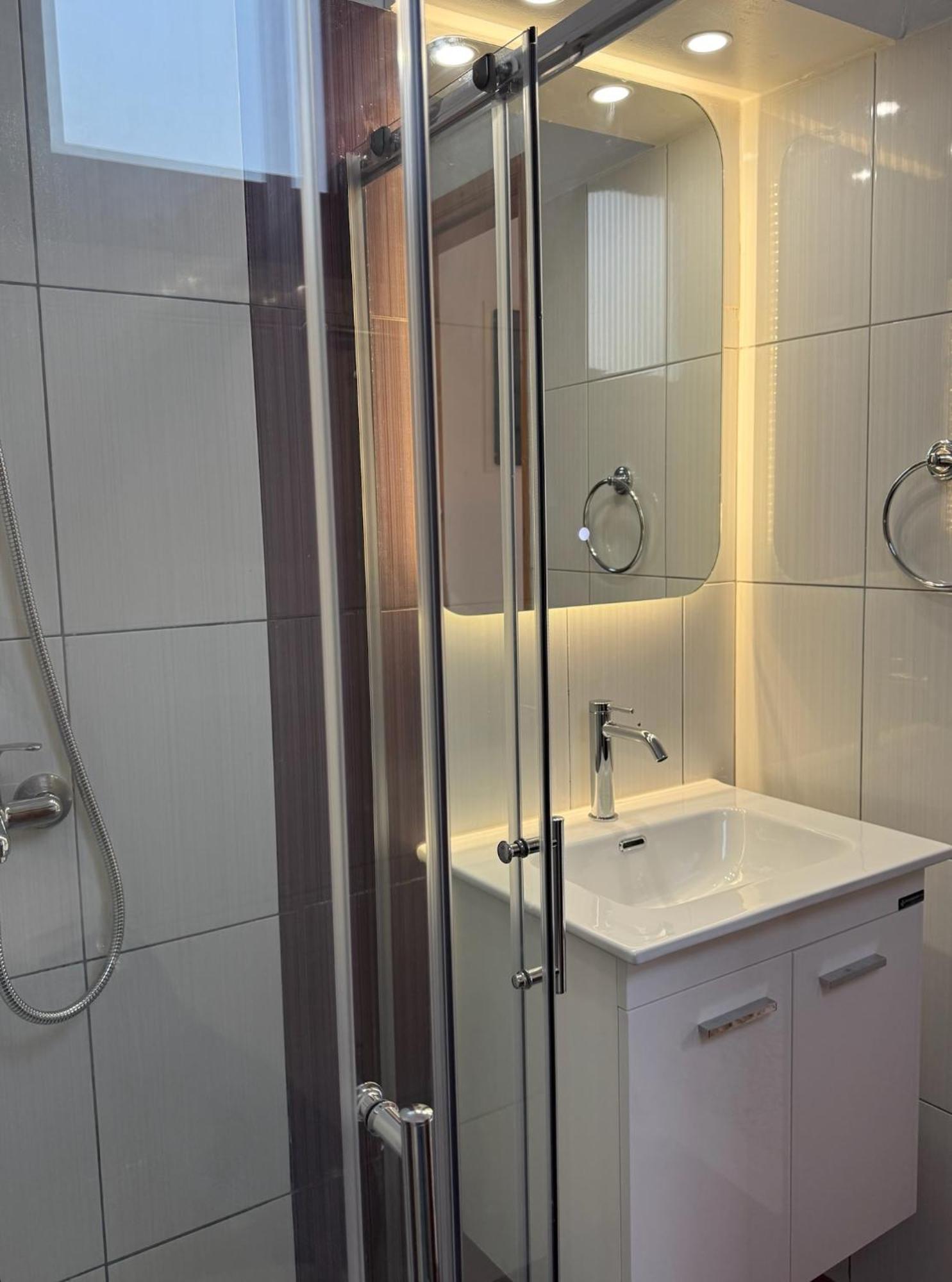 Sarris Studios & Apartments لينثوس المظهر الخارجي الصورة