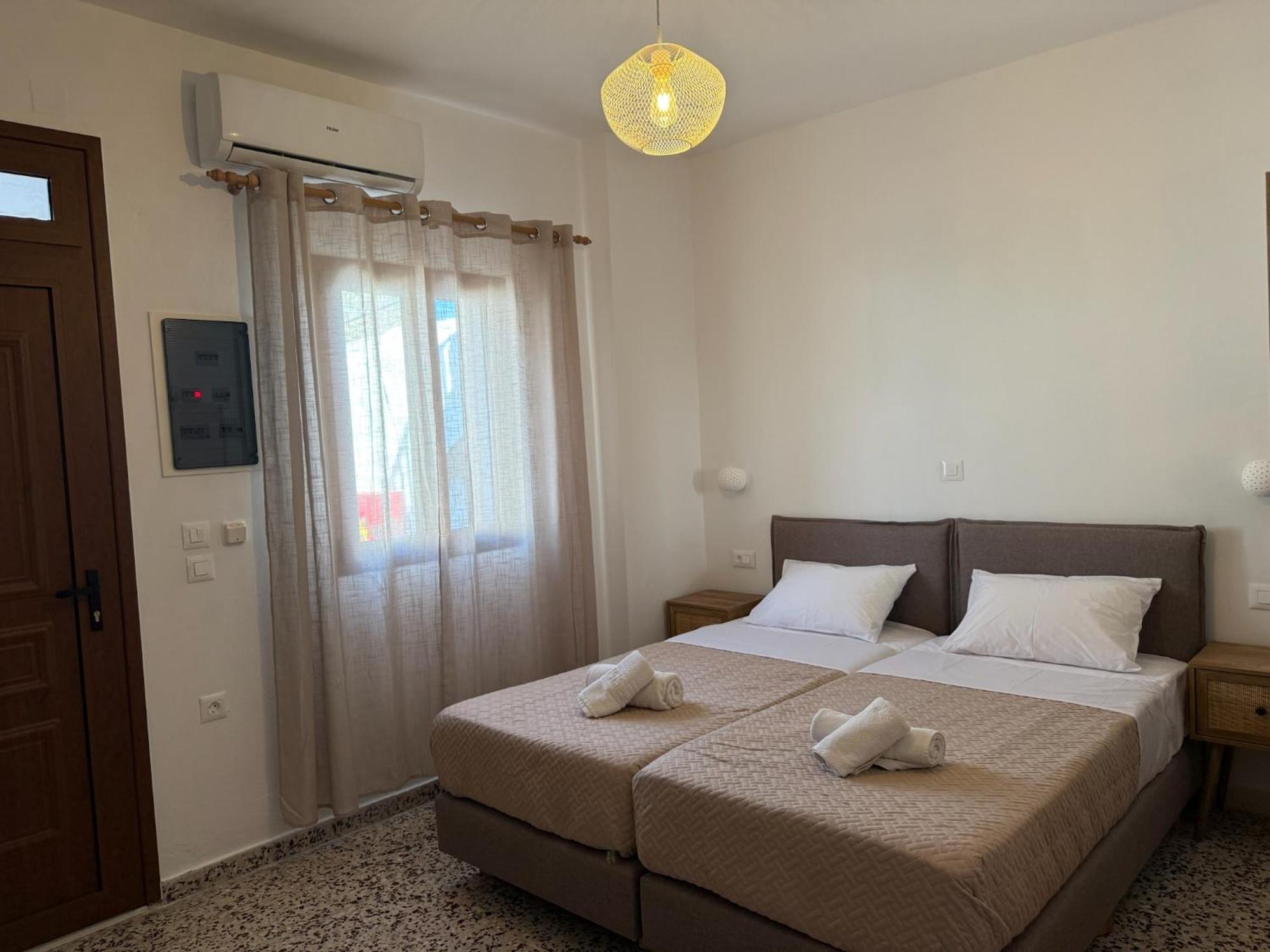 Sarris Studios & Apartments لينثوس المظهر الخارجي الصورة