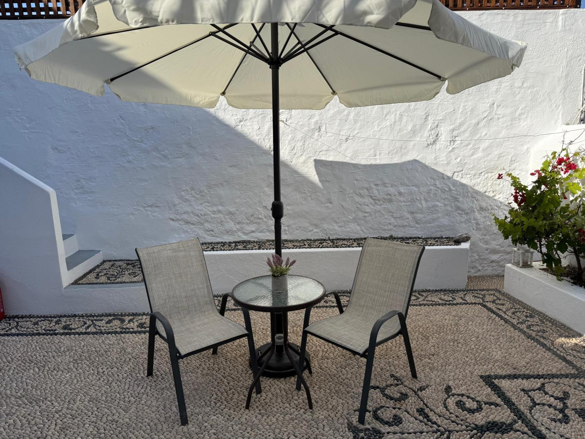 Sarris Studios & Apartments لينثوس المظهر الخارجي الصورة