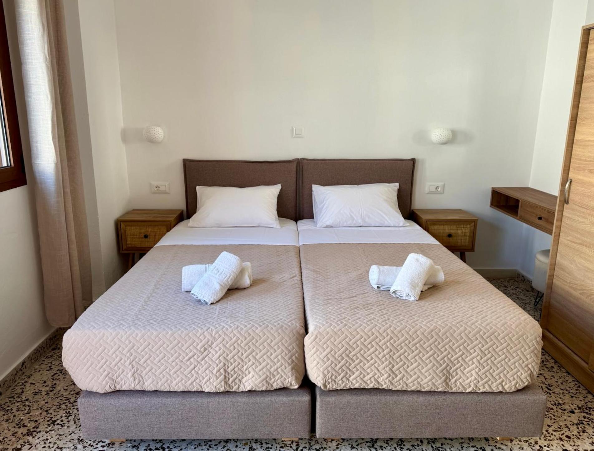 Sarris Studios & Apartments لينثوس المظهر الخارجي الصورة